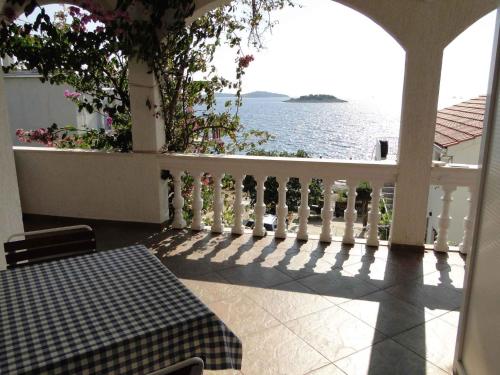 Apartment in Rogoznica Sibenik Riviera 36452 — 4-Star Luxury Hotel in Rogoznica, Croatia