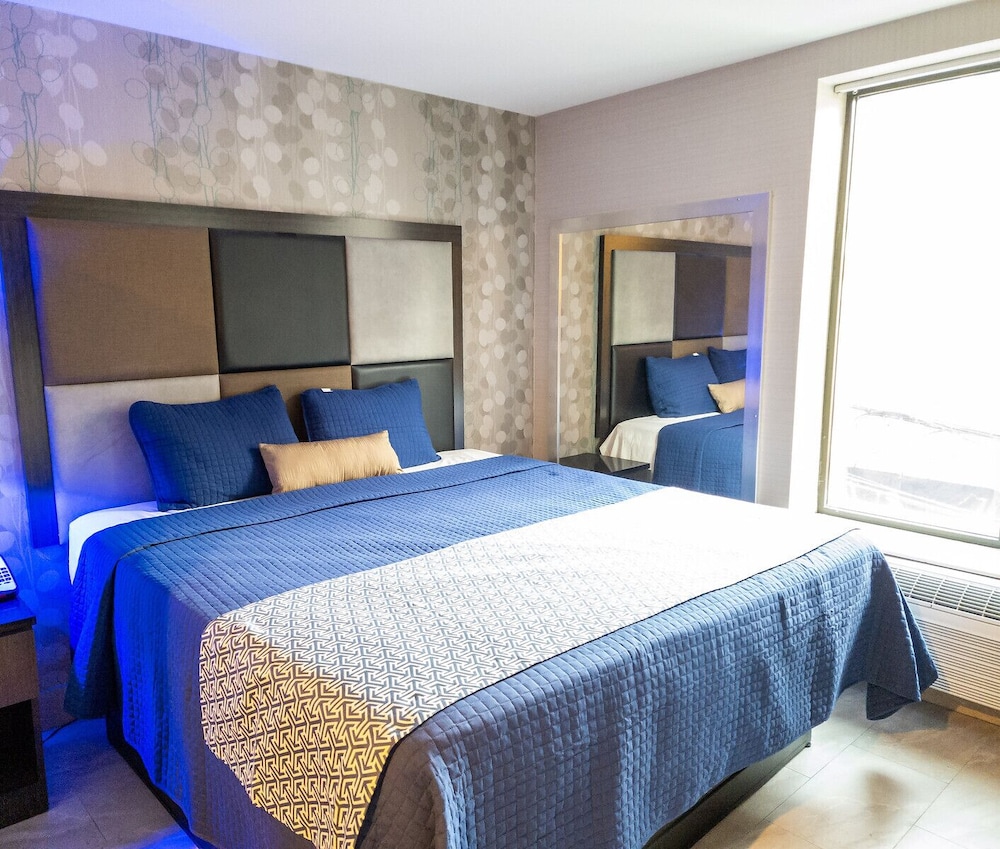 Wheeler Hotel - photo 8