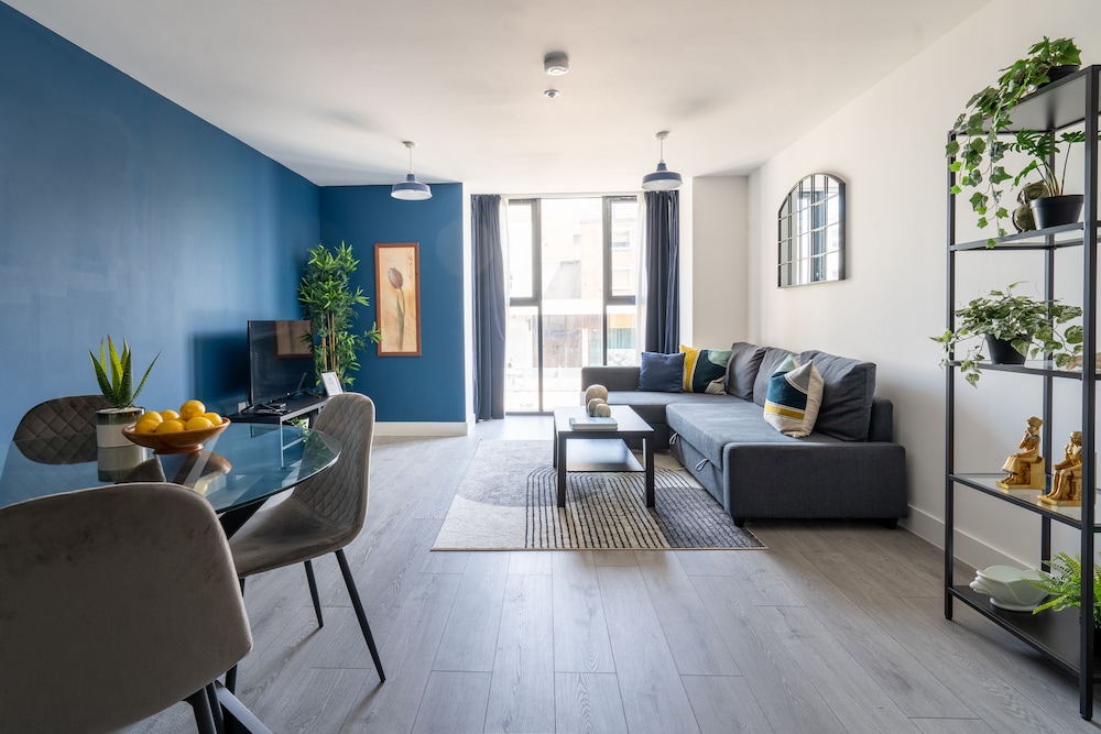 Luxury City Apartment in London — 4-Star Luxury Hotel in Hemel Hempstead, United Kingdom