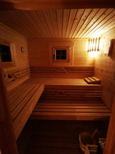 Bb19 Eifel Ferienhaus Am Moseltal Mit Saunahaus — Beuren