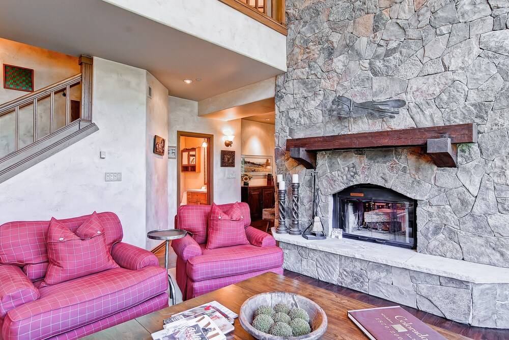 Highlands Slopeside by East West Hospitality - photo 270