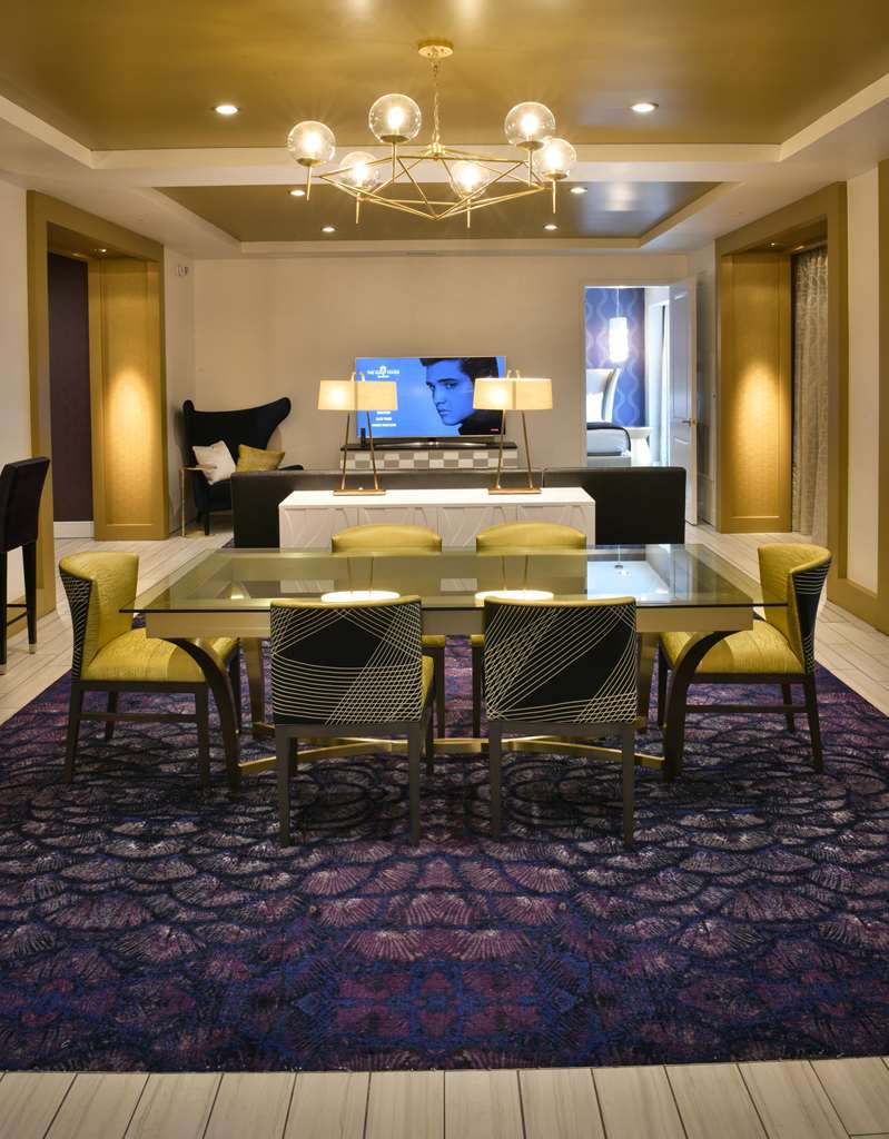 The Guest House at Graceland - photo 17