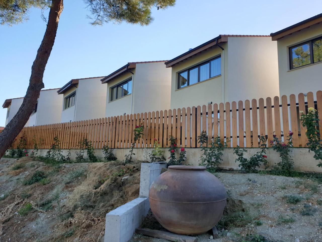Melissonas Villas