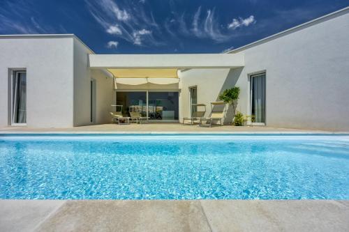 Villa Menta 4 — 4-Star Luxury Hotel in Krk, Croatia