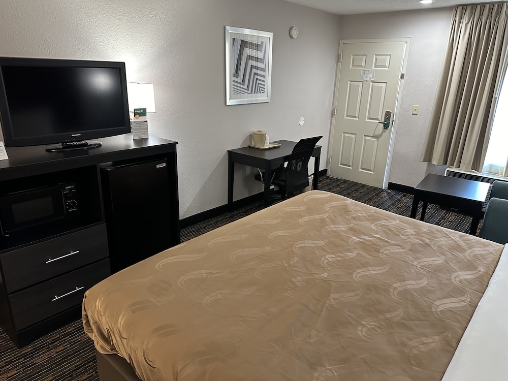 Quality Inn Ashland KY - photo 12