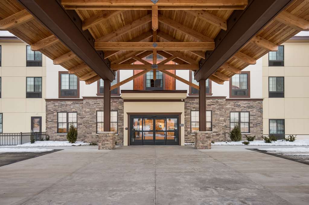 MainStay Suites Gaylord - photo 2