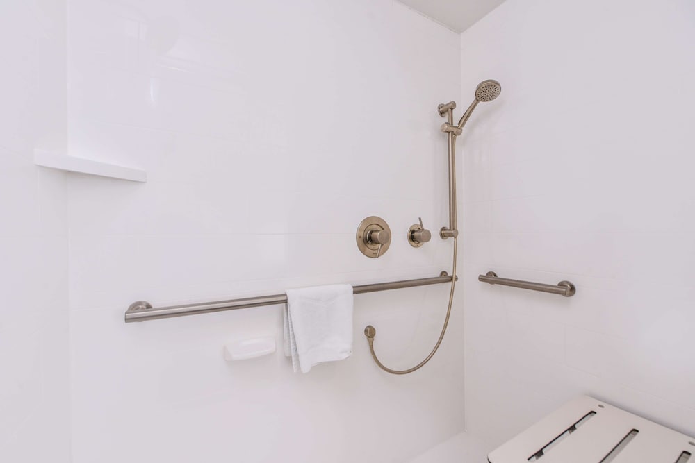 Hampton Inn Seattle Airport - photo 19