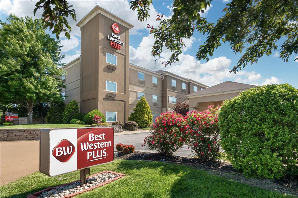 Best Western Plus Washington Hotel - photo 46