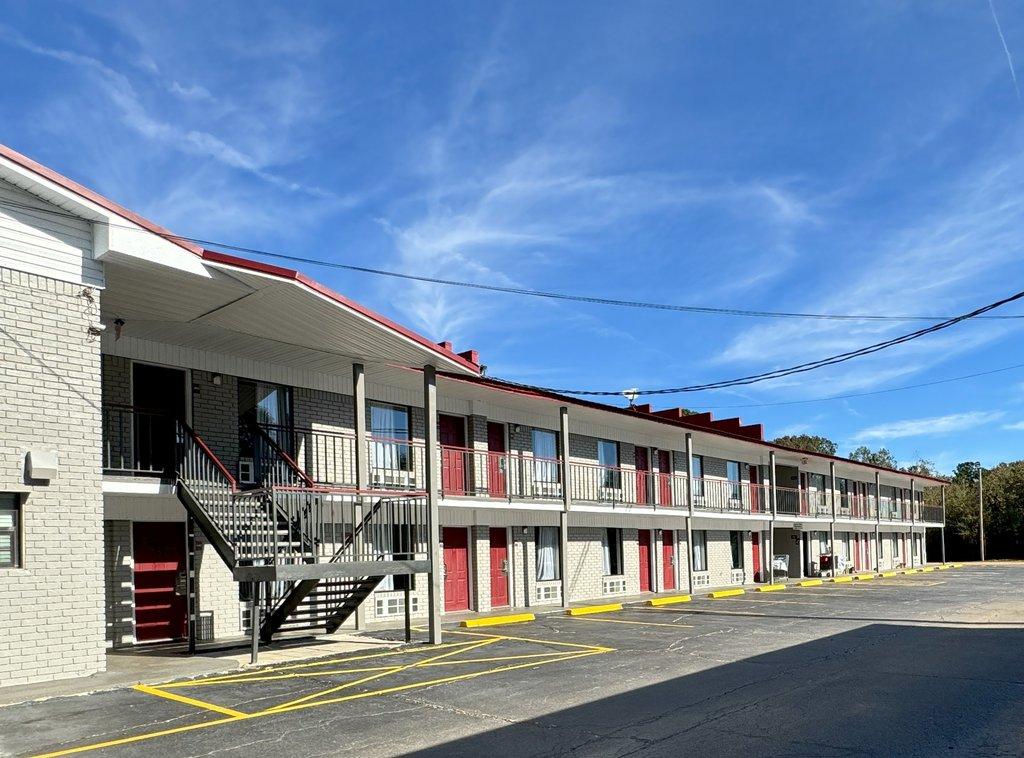 Red Roof Inn Hope - photo 2
