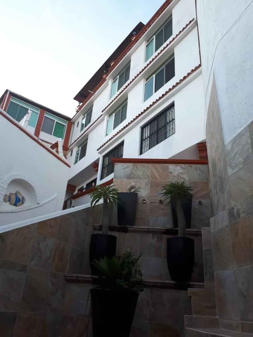 Casa Vista Taxco — 4-Star Luxury Hotel in Taxco De Alarcon, Mexico