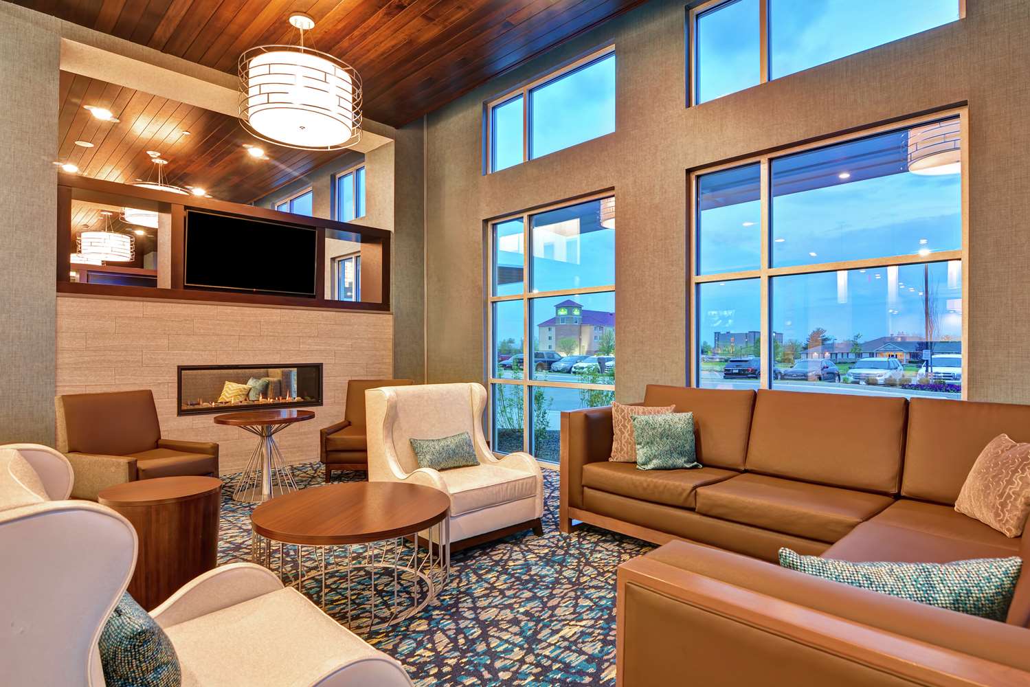 Embassy Suites by Hilton Plainfield Indianapolis Airport - photo 19