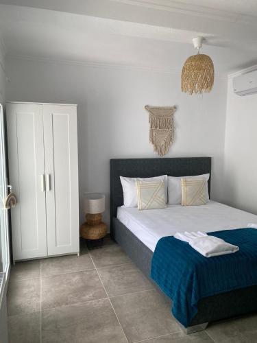 Silvia in Unknown City, Greece