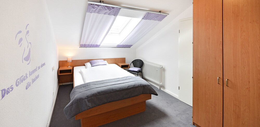 Hotel Keil — Wilhelmshaven — photo 4