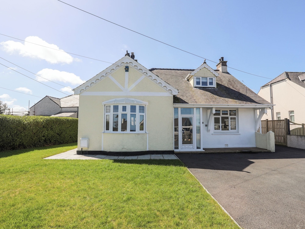 Gwynant Bull Bay in Amlwch, United Kingdom