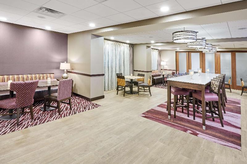 Hampton Inn Fond du Lac - photo 23