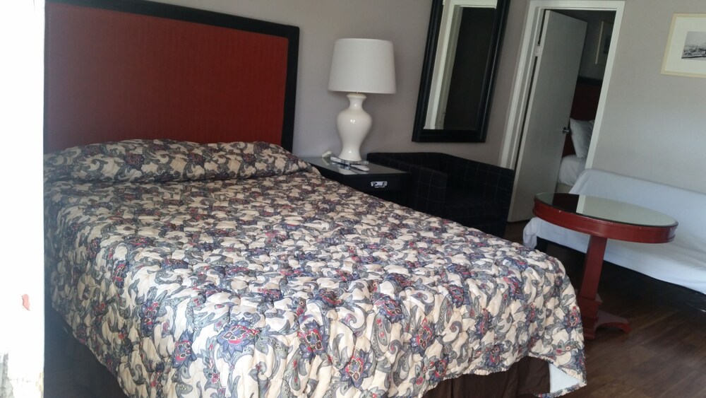 Coast Inn - photo 9