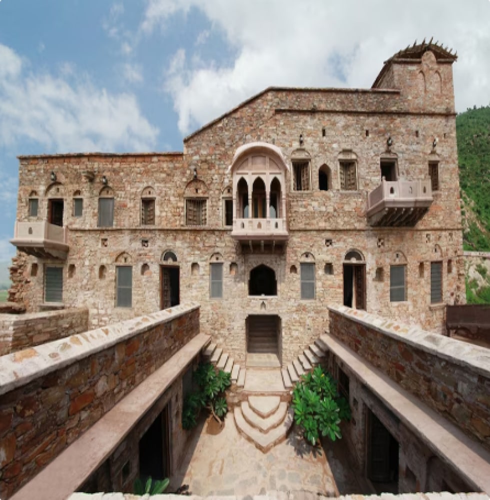 Fort Dadhikar Alwar in Alwar, India