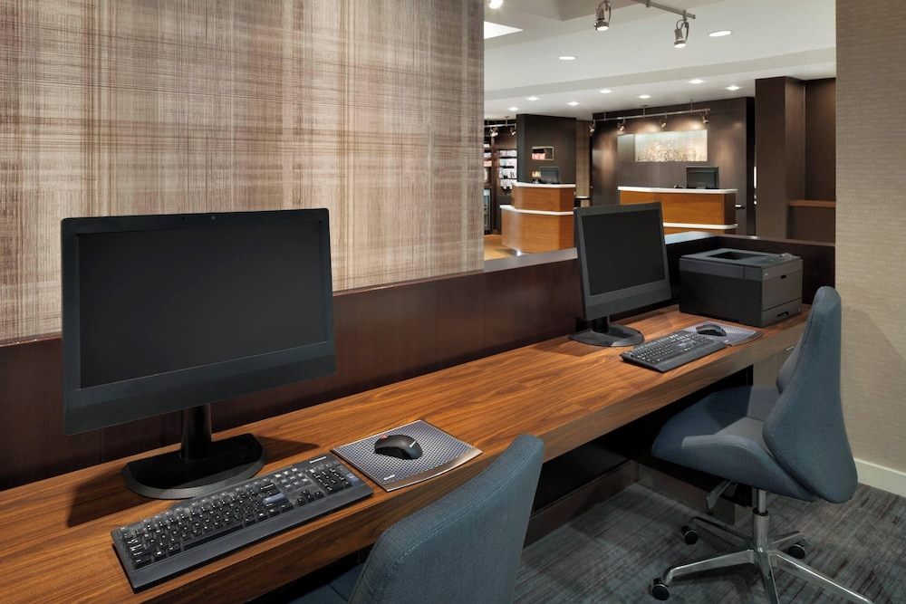 Courtyard by Marriott Dayton Beavercreek - photo 36