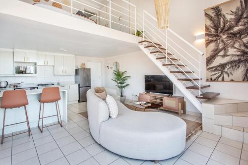 ChicLiving LoveLofts 1Bed Parking Pool Views — 4-Star Luxury Hotel in Cape Town, South Africa