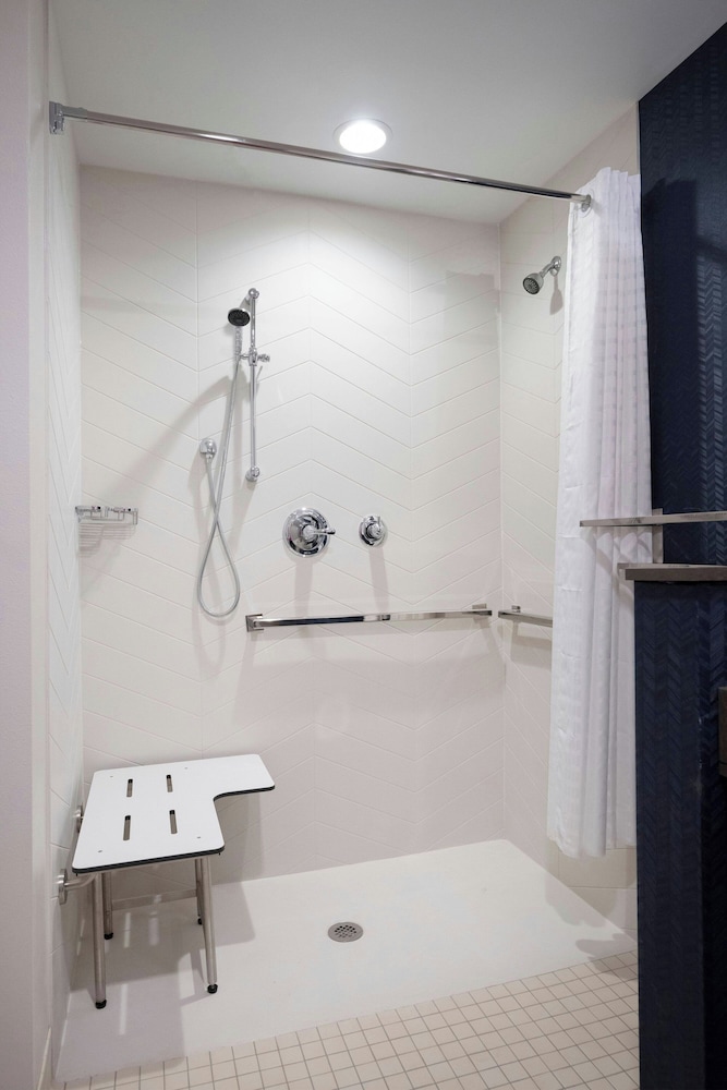 Fairfield Inn & Suites by Marriott Arkadelphia - photo 14