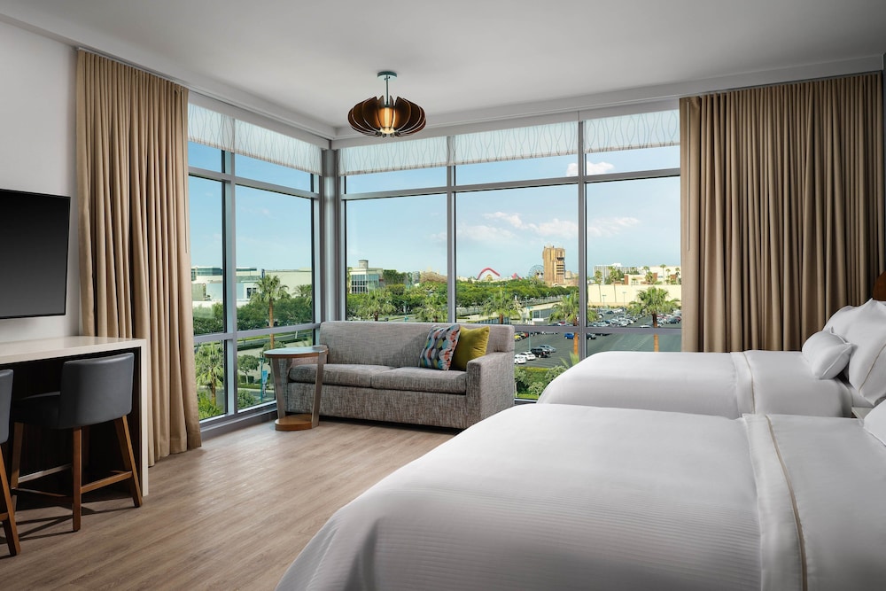 Element Anaheim Resort Convention Center - photo 3