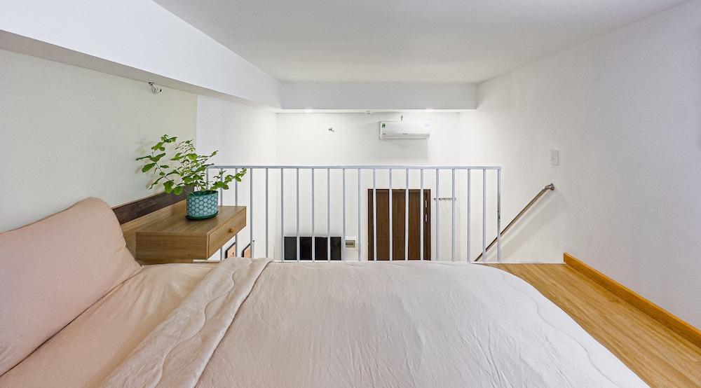 Golden Sun Apartments 7 — 4-Star Luxury Hotel in Ho Chi Minh City, Vietnam