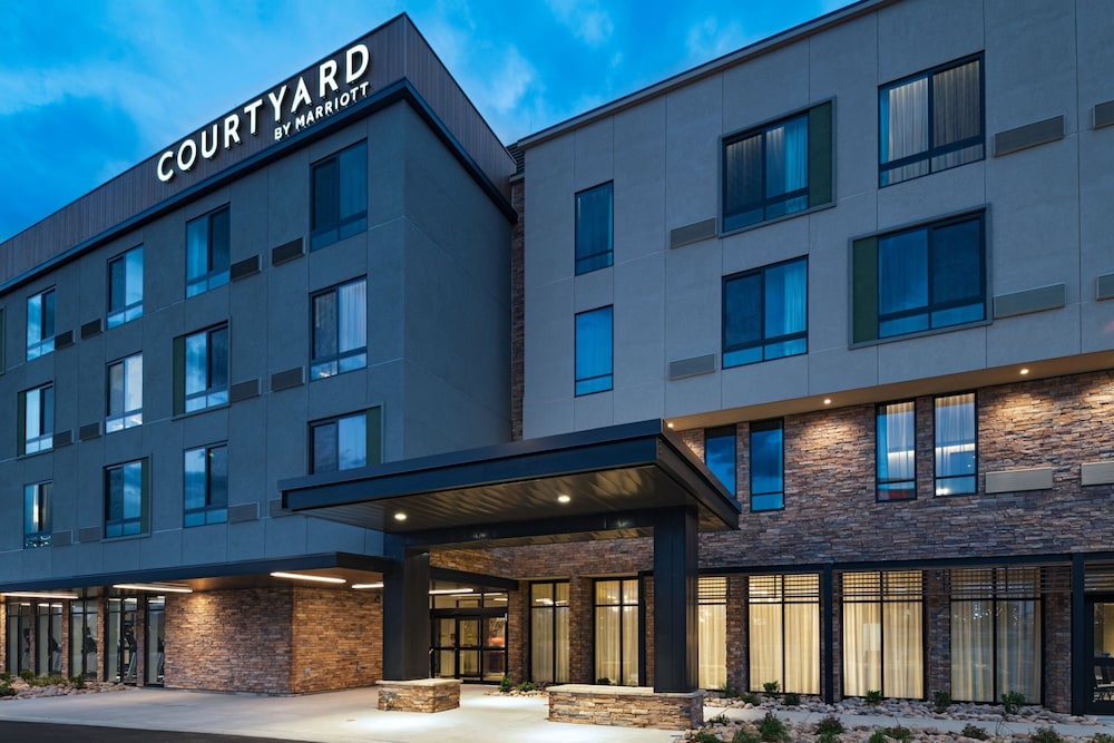 Courtyard by Marriott Colorado Springs North Air Force Academy - photo 24