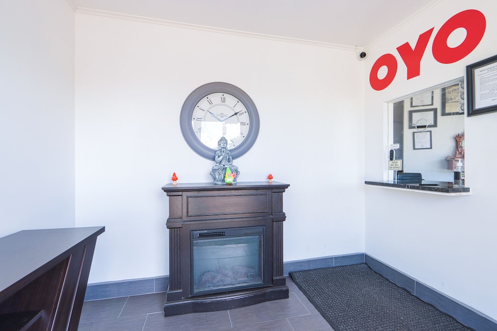 OYO Hotel North Lima OH Boardman - photo 2