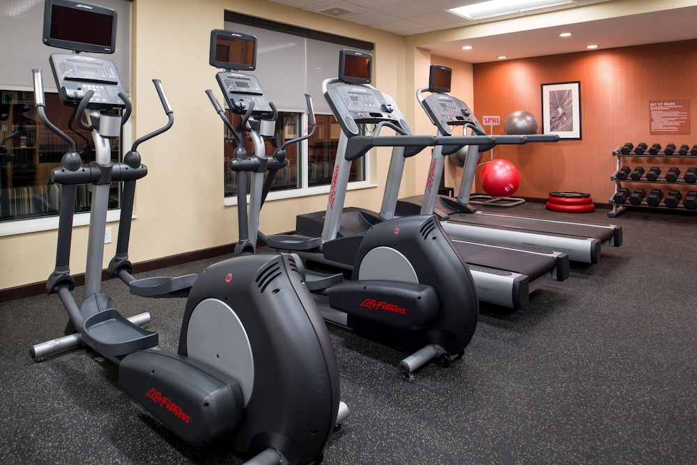 TownePlace Suites by Marriott Charleston West Ashley - photo 27