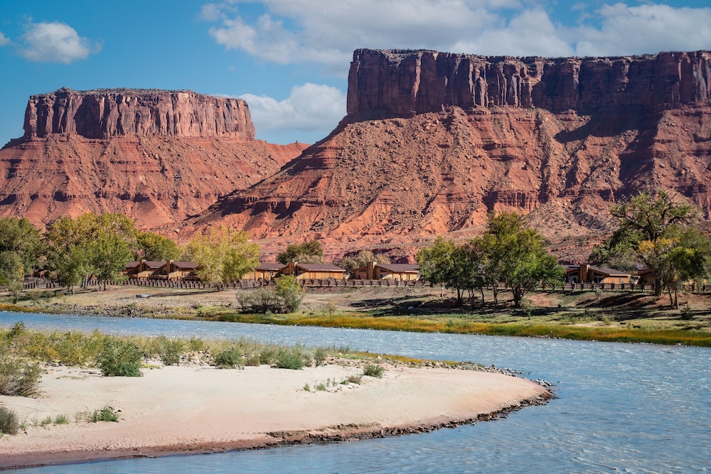 Red Cliffs Lodge - photo 47