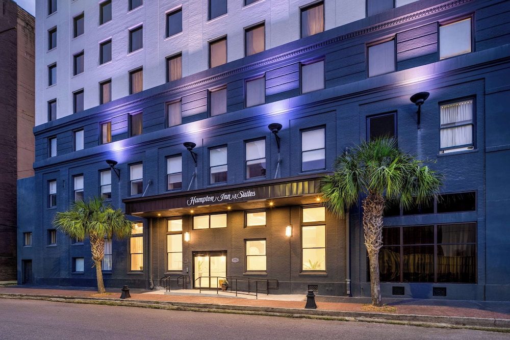 Hampton Inn & Suites by Hilton New Orleans Canal St. French Quarter - photo 70
