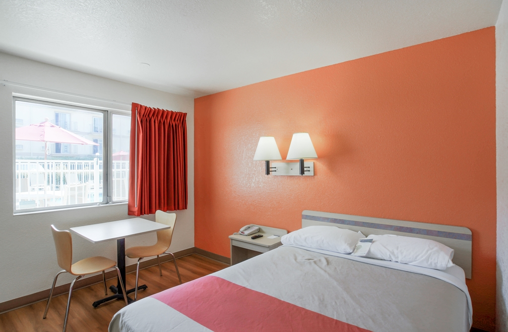 Motel 6 Medford OR - photo 15