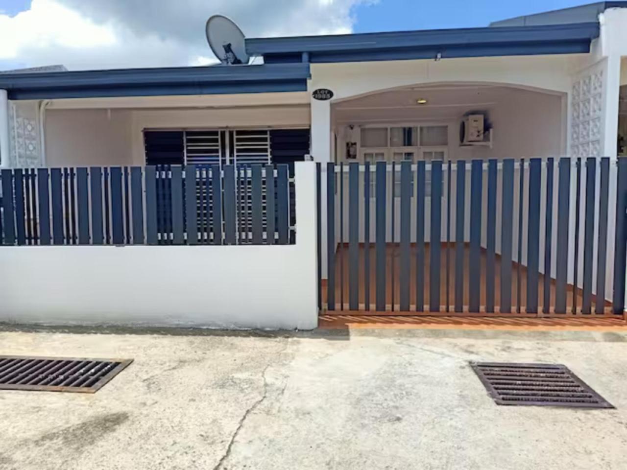 BS Home in Miri City 3R2B House Pelita Commercial Centre — 4-Star Luxury Hotel in Miri, Malaysia