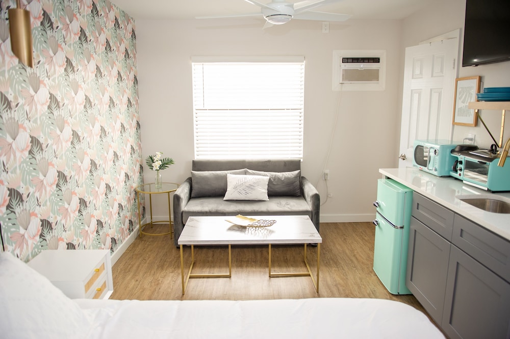 Sunburst Inn - photo 14