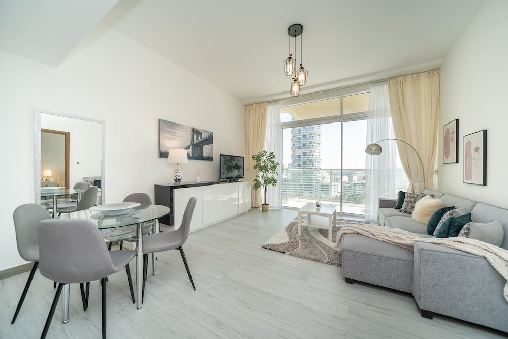 HiGuests Hameni Tower - carbon neutral hotel in Dubai