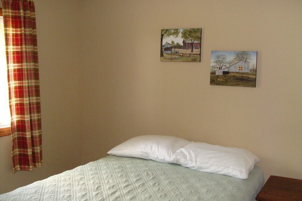On Pointe Lakefront Resort - photo 10