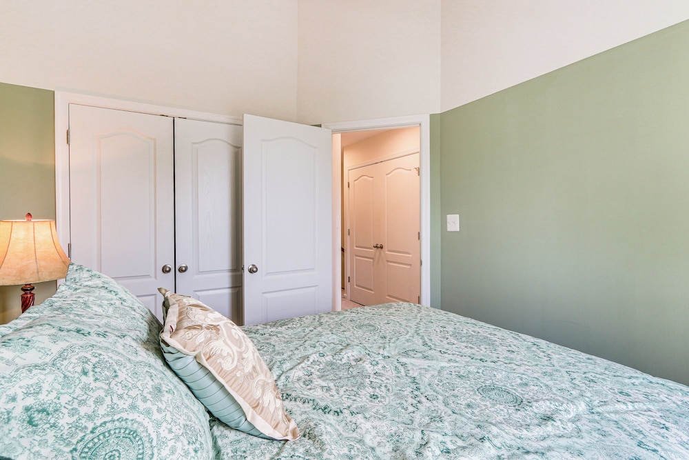 2 Mi to Hollywood Casino: Charles Town Townhome - photo 22