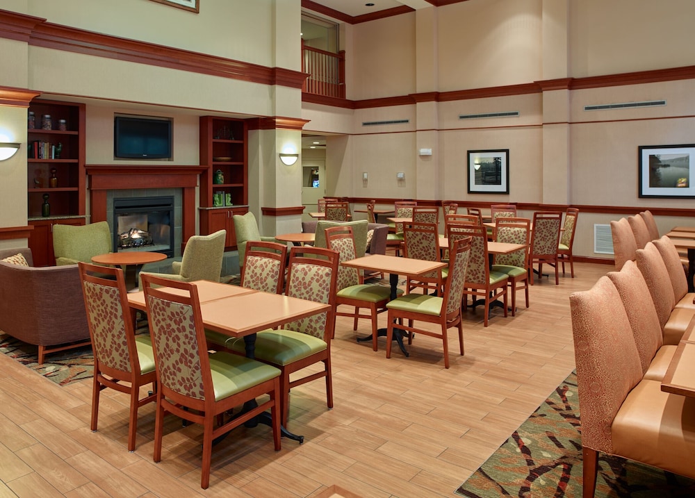 Hampton Inn & Suites North Conway - photo 24