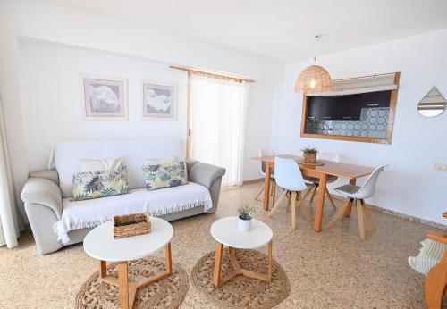 Edificio Calpemar — 4-Star Luxury Hotel in Calp, Spain
