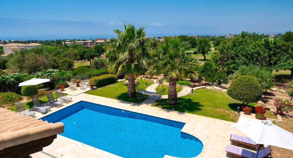 Villa 148 Lofou in Kouklia