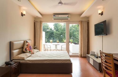 Amidst Monuments and Serenity — 4-Star Luxury Hotel in New Delhi, India