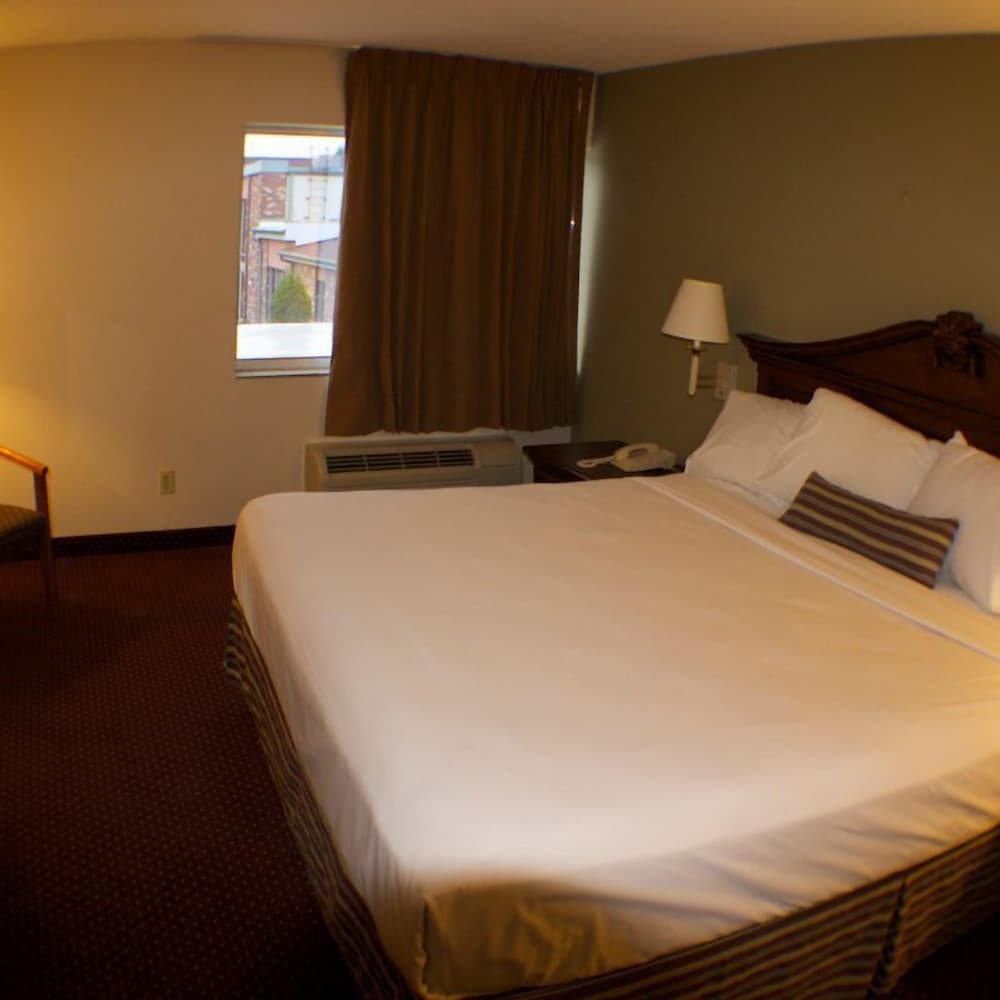 The Garden Inn - photo 9