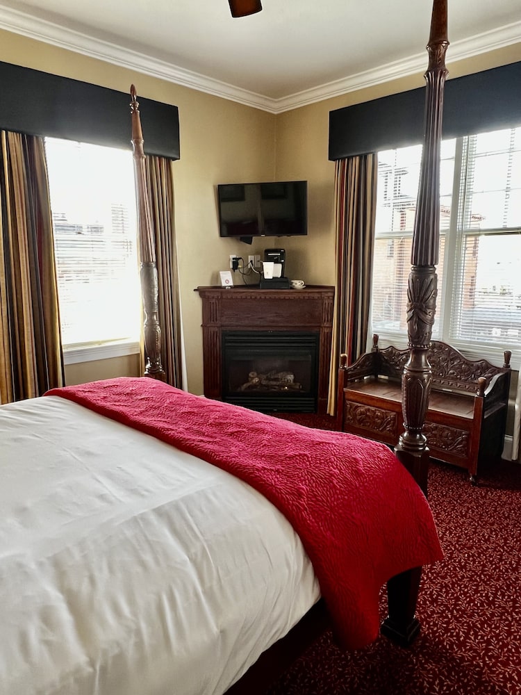 Almondy Inn - photo 72