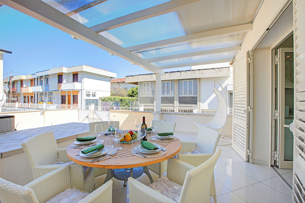 Casa Patino — 4-Star Luxury Hotel in Viareggio, Italy