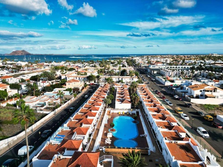 Casa Aguamarina — 4-Star Luxury Hotel in Corralejo, Spain
