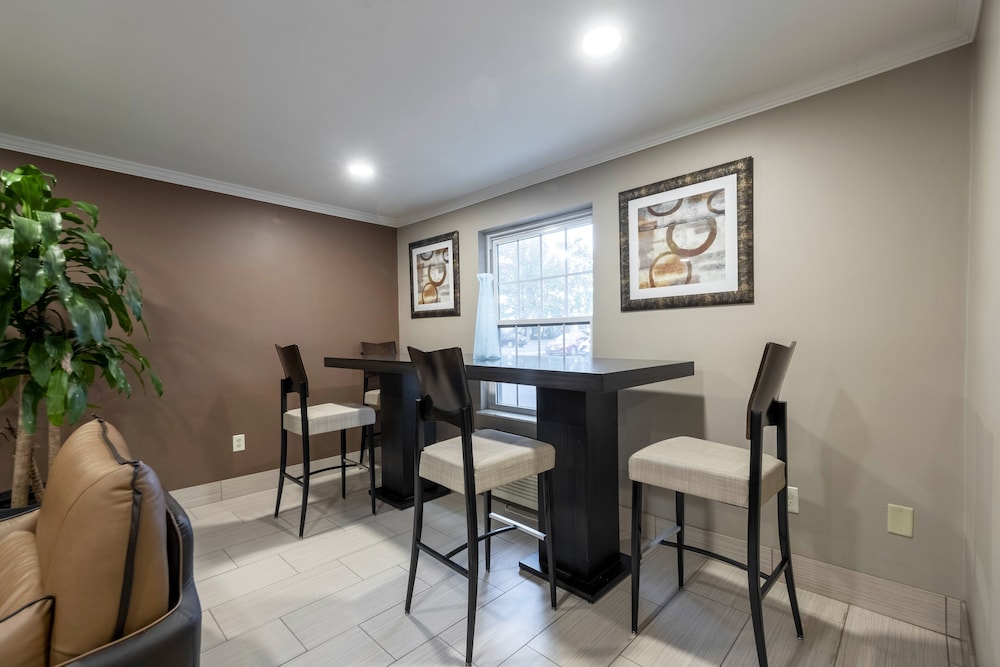 Red Roof Inn Dahlgren Naval Base - photo 3