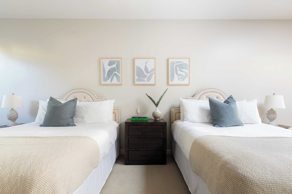Vista by Avantstay Stunning Estate w Views of the Pacific Ocean Pool & Spa - photo 24