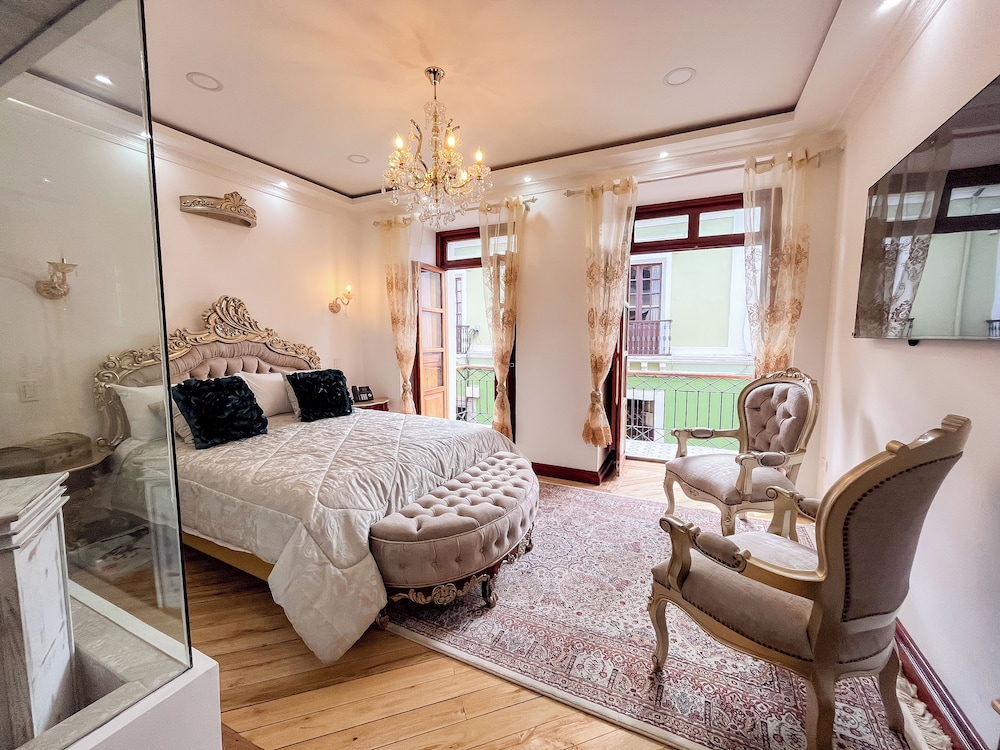 Hotel & Rooftop King Experience by David - last minute hotel in Quito