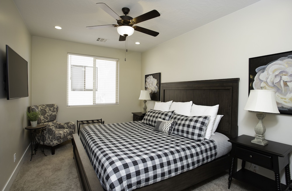 Town Center Resort - photo 231