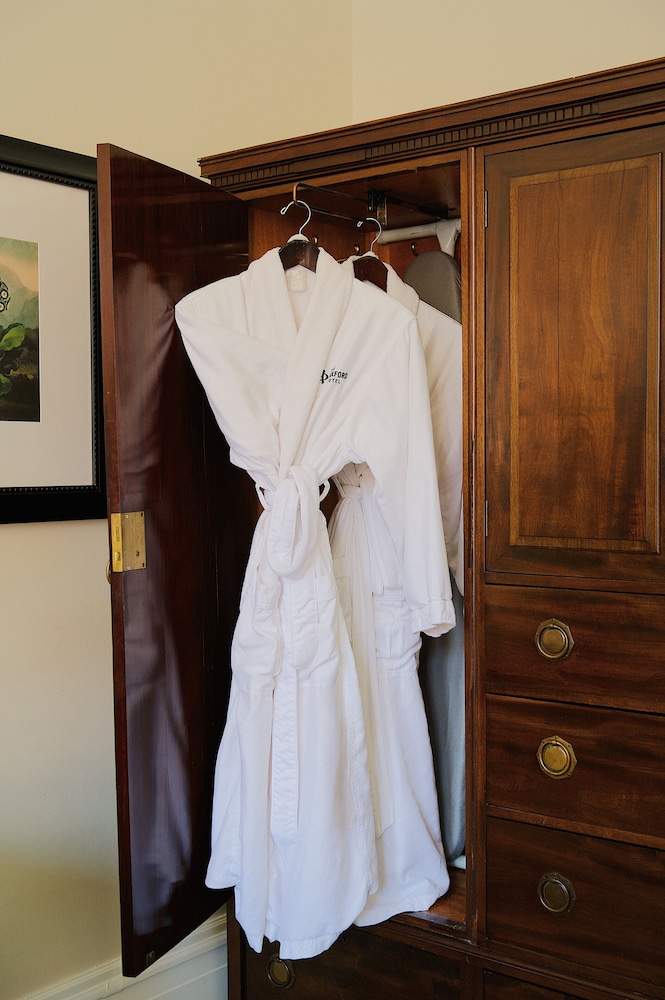 The Oxford Hotel - photo 25